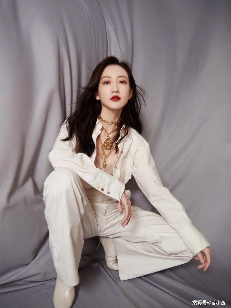 王鸥